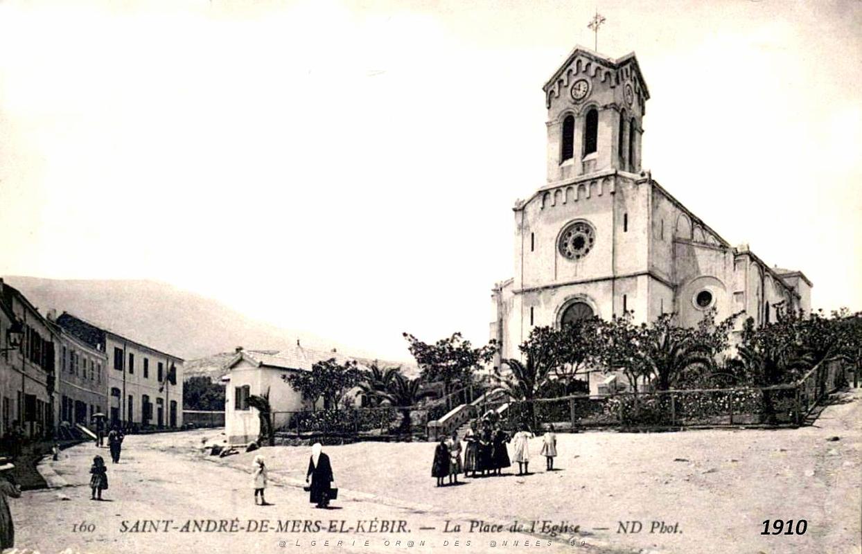 Mers-el-Kebir - La Place de l'Eglise.jpg